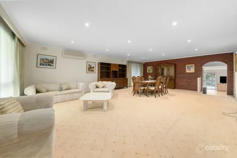 Property photo of 30 Jackman Crescent Keilor VIC 3036
