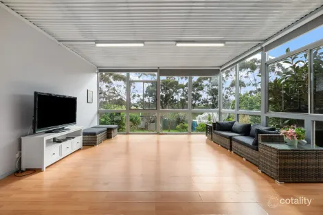 Property photo of 30 Jackman Crescent Keilor VIC 3036