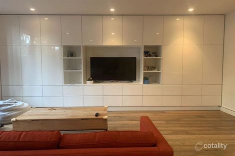 Property photo of 10 Pin Oak Court Canterbury VIC 3126