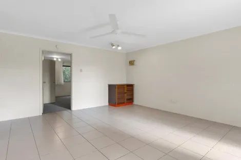 Property photo of 19/5-9 Fisk Street Westcourt QLD 4870