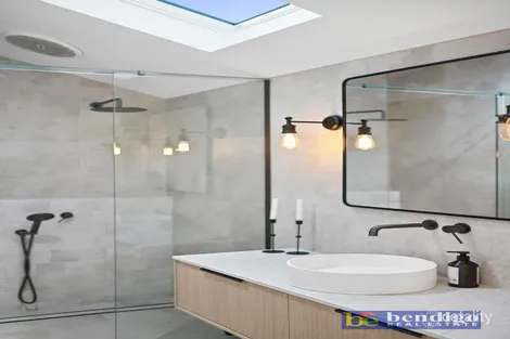 Property photo of 179 St Aidans Road Kennington VIC 3550