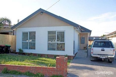 11 Mcleod Rd, Carrum, VIC 3197