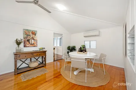 Property photo of 5 Crauford Street West End QLD 4810