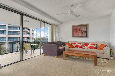 Property photo of 23/15 Goodwin Street Kangaroo Point QLD 4169