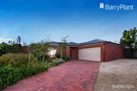 Property photo of 5 Radiata Close Manor Lakes VIC 3024