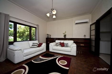 Property photo of 2 Hobart Street Bayswater WA 6053