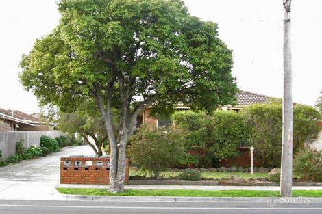 32 Poath Rd, Hughesdale, VIC 3166