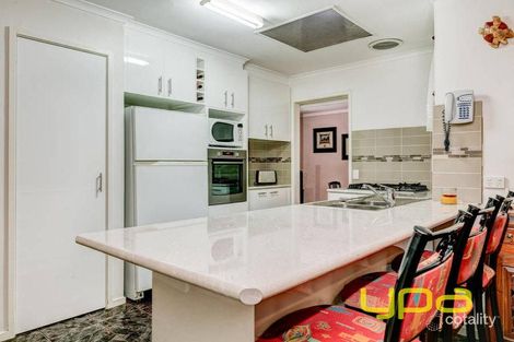 Property photo of 8 Heritage Way Melton West VIC 3337