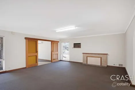 Property photo of 2 Lorenzo Street Thornlie WA 6108