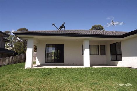 Property photo of 27 Cranberrie Crescent Pimpama QLD 4209