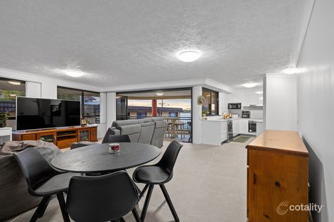 Property photo of 6/274 Marine Parade Labrador QLD 4215