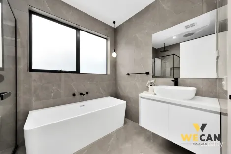 Property photo of 73 Alexo Road Mickleham VIC 3064