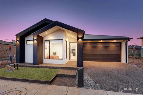 Property photo of 28 Callantina Road Mickleham VIC 3064