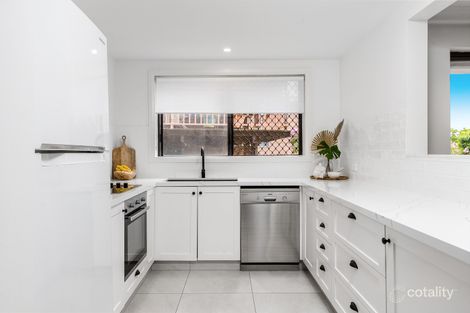 Property photo of 4/47 Rutledge Street Coolangatta QLD 4225