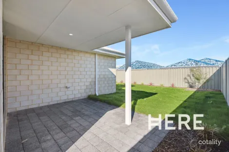 Property photo of 5 Kirkby View Eglinton WA 6034