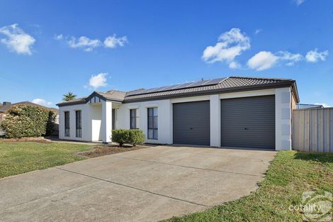 Property photo of 18 Rossiter Drive Evanston Park SA 5116