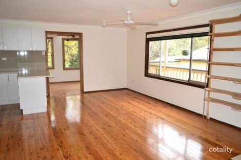 Property photo of 21 Hillcrest Road Mirrabooka NSW 2264