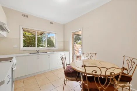 Property photo of 24 Silver Ash Avenue Ashwood VIC 3147