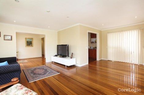 Property photo of 21 Fairbank Avenue Gladstone Park VIC 3043