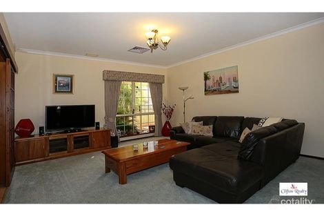 Property photo of 9 Williams Way Australind WA 6233
