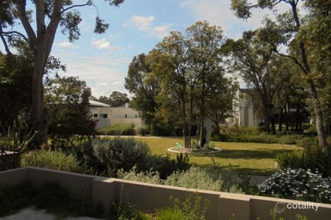 Property photo of 15 Whimbrel Crescent Coodanup WA 6210