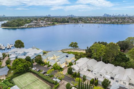 Property photo of 6 Rosemeadow Drive Cabarita NSW 2137