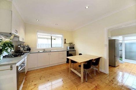 Property photo of 2 Mervin Street Bentleigh East VIC 3165