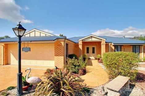 Property photo of 10 Tuohy Court Eildon VIC 3713
