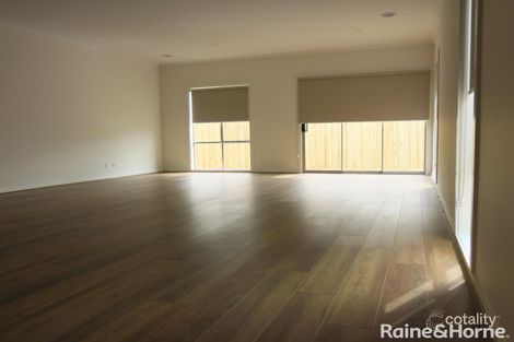 Property photo of 63 Cascade Drive Aintree VIC 3336