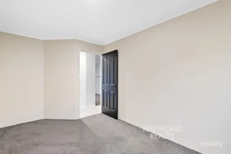 Property photo of 9 Minigwal Loop Waikiki WA 6169