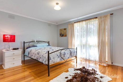 Property photo of 5 Heysen Drive Sunbury VIC 3429