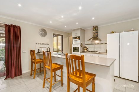 Property photo of 10 Dunstan Street Sailors Gully VIC 3556