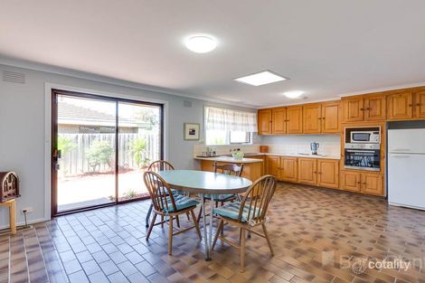 Property photo of 5 Heysen Drive Sunbury VIC 3429