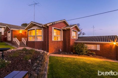 Property photo of 9 Ardlui Drive Newtown VIC 3220