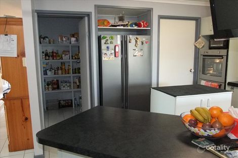 Property photo of 8 Mackay Drive Tinana QLD 4650