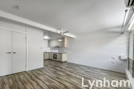 6/4 Derby St, Pimlico, QLD 4812