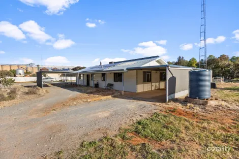 7 Darling St, Boree Creek, NSW 2652