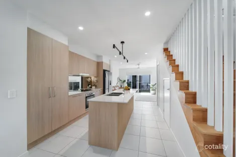 Property photo of 34 Clarence Way Nirimba QLD 4551