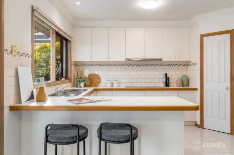 Property photo of 1/2 Narbethong Road Murrumbeena VIC 3163