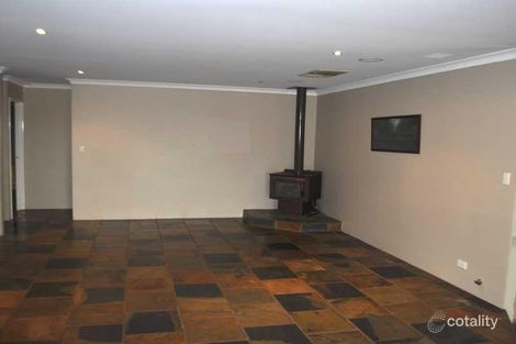 Property photo of 81 Barrington Street Lake Coogee WA 6166