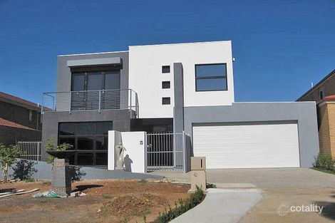 13 Martens Ct, Taylors Lakes, VIC 3038