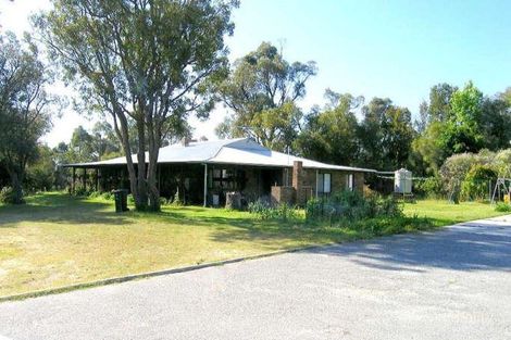 4 Aquanita Pl, Wanneroo, WA 6065