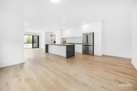 Property photo of 94 Fifth Avenue Rosebud VIC 3939