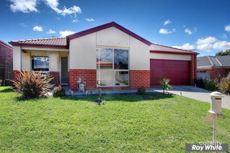 33 Meadow Crest Cct, Mount Martha, VIC 3934