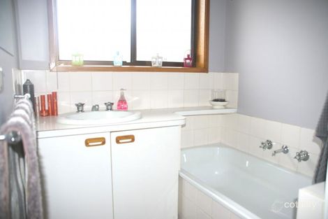 Property photo of 1/3 Hopkins Court Sebastopol VIC 3356