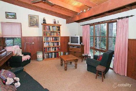 Property photo of 2 Ozone Avenue Emerald VIC 3782