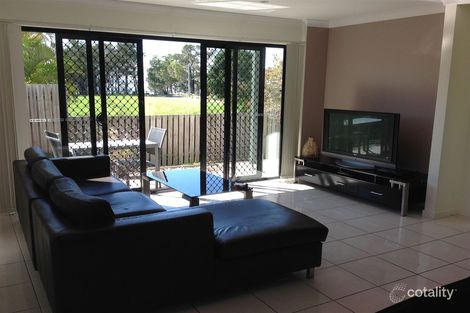 Property photo of 3/654 Esplanade Urangan QLD 4655