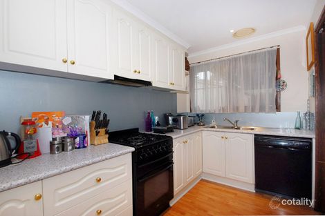 Property photo of 32 Quarrion Drive Carrum Downs VIC 3201