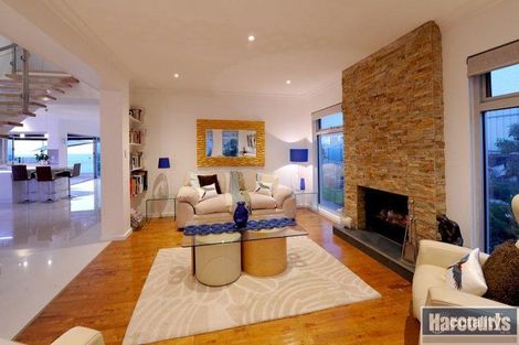 Property photo of 17 Balboa Drive Hallett Cove SA 5158