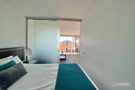 Property photo of 305/14 Honeysuckle Drive Newcastle NSW 2300